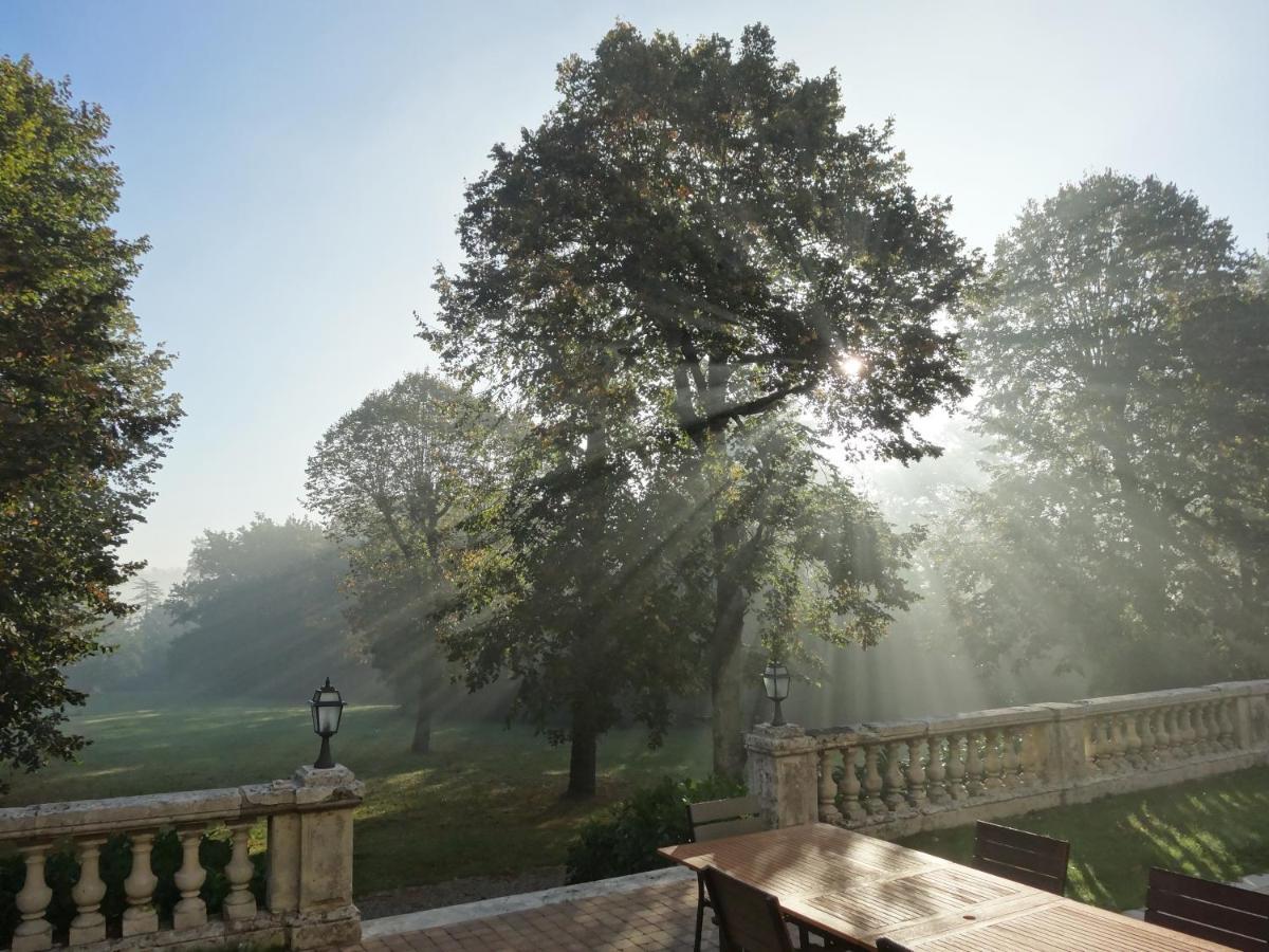 Bed and Breakfast Chateau De Laroche Vianne Экстерьер фото