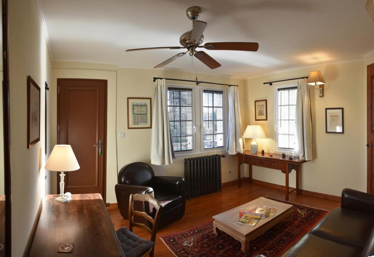 Bed and Breakfast Chateau De Laroche Vianne Экстерьер фото